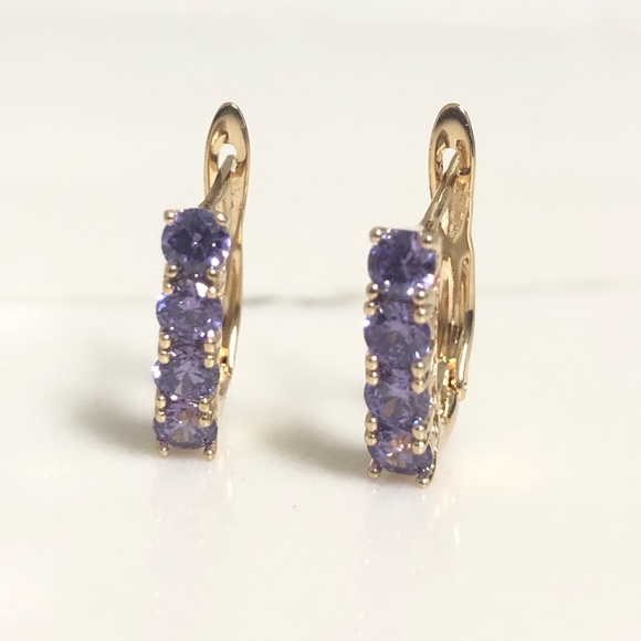 Jewelry - 18k Gold Filled Crystal Huggie Earrings